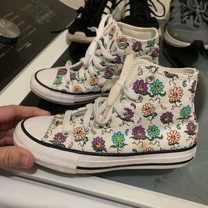 COPY - Converse high tops 13.5